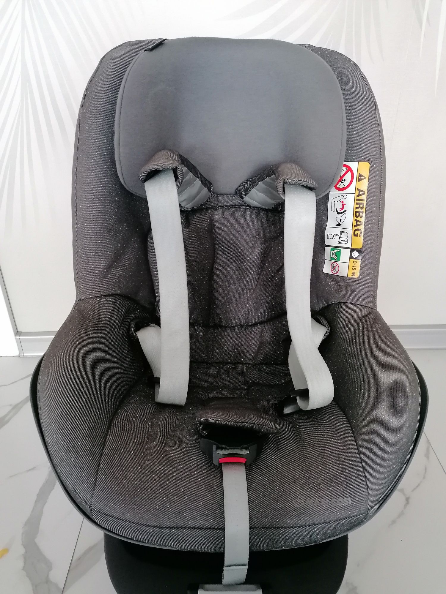 Fotelik Maxi Cosi z bazą