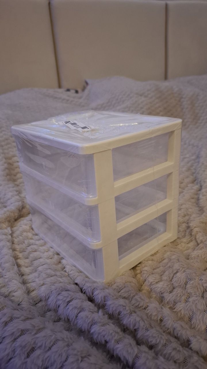 Kuferek/organizer na kosmetyki