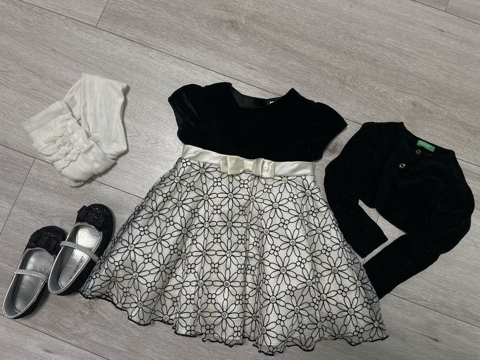 Сукня святкова для дівчинки (сукня, болеро, колготи, туфлі)