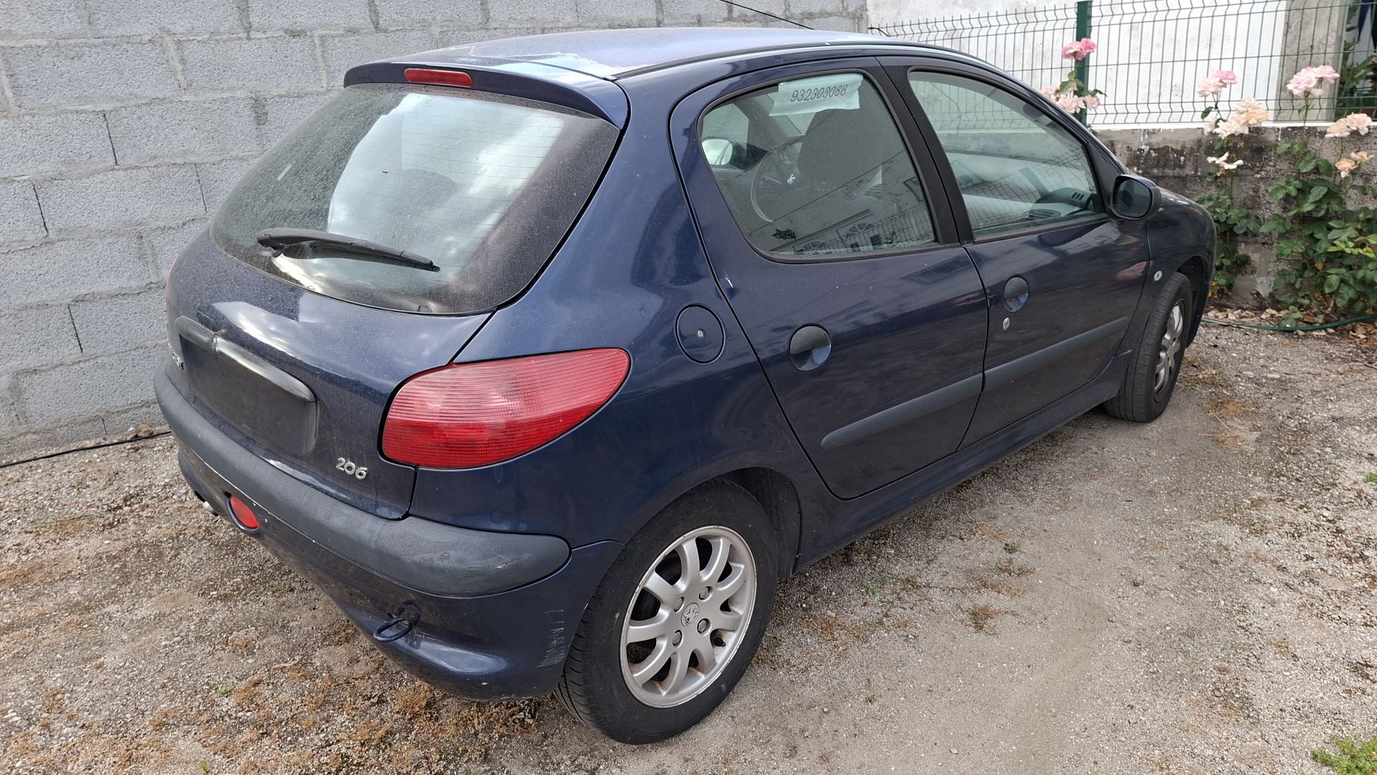 Peugeot 206 1.1 a gasolina