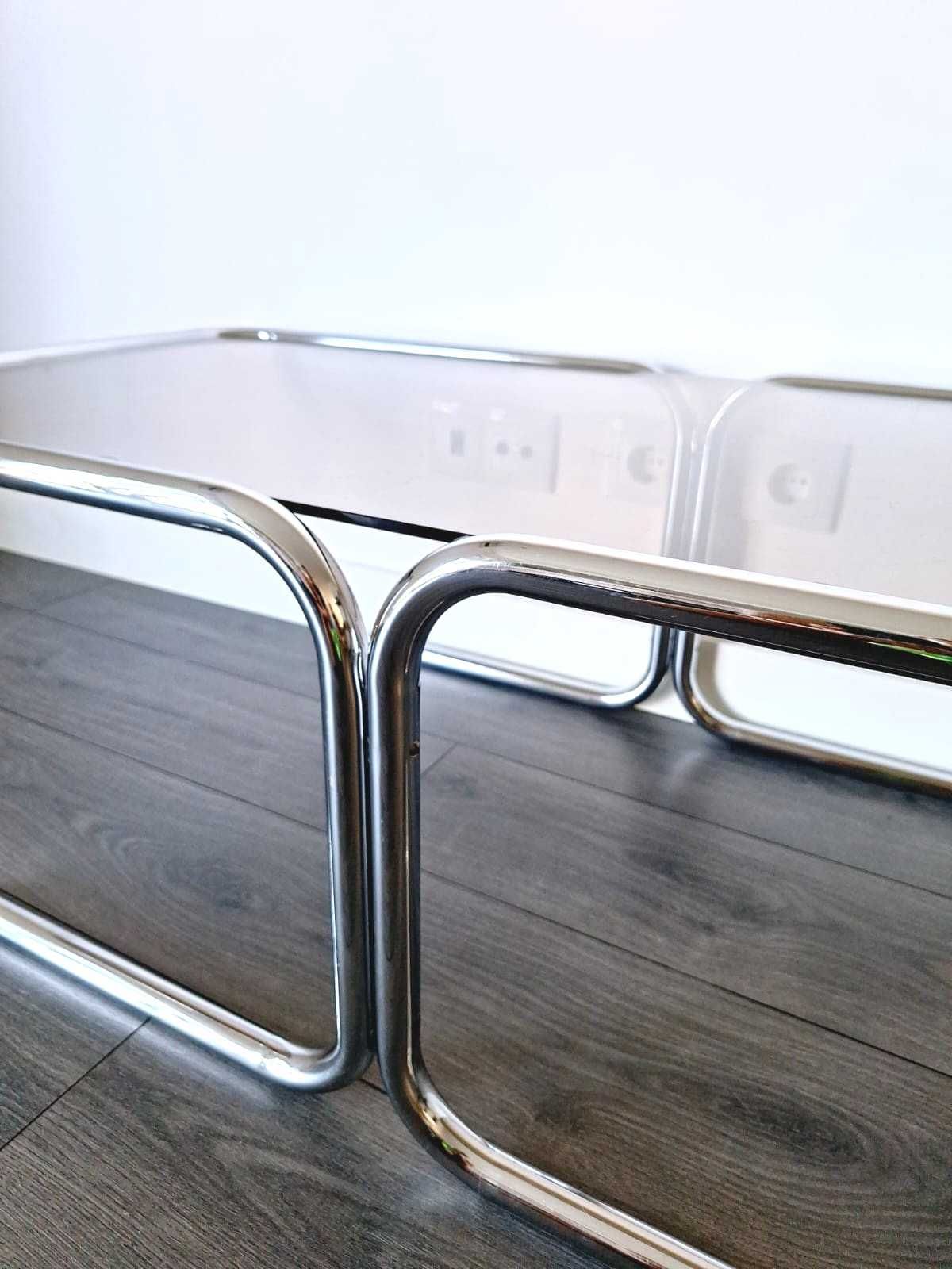 Mesa de centro cromada com vidro 70s. Chrome coffee table with glass