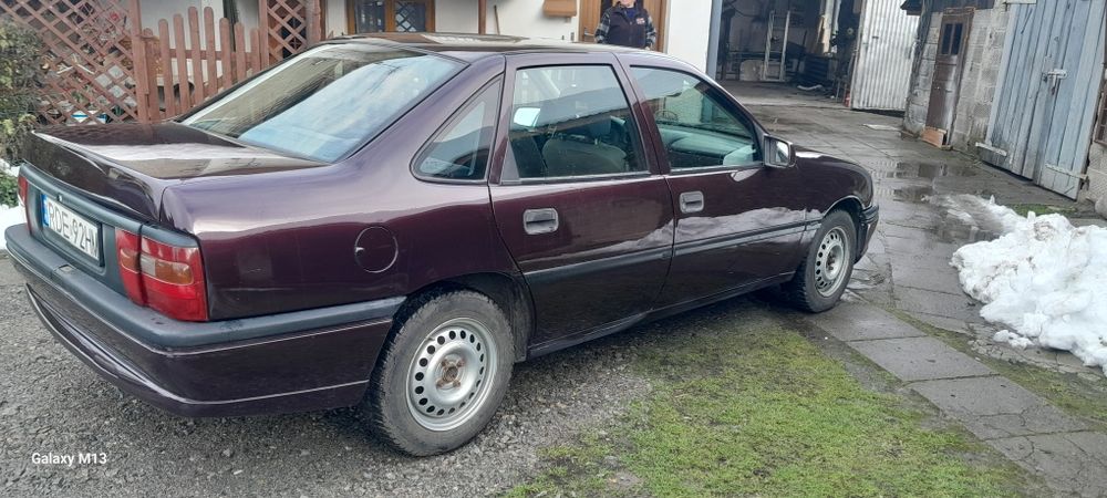 Opel Vectra A 1.8 B+G 1994 tok BDB Stan
