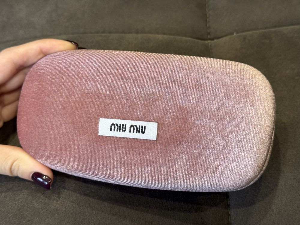 Очки в стиле miu miu