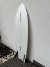 Twin Fin 6’10 with Fins