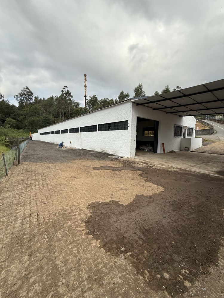 Armazem industrial 860m2