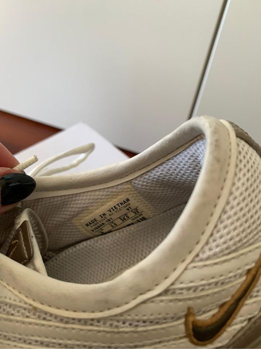 Tenis Nike de molas