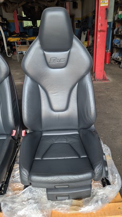 Fotele Audi S6 C6 RS6 Avant full elektryka bdb stan.
