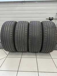 Opony Michelin Pilot Sport 4 235/45 R19