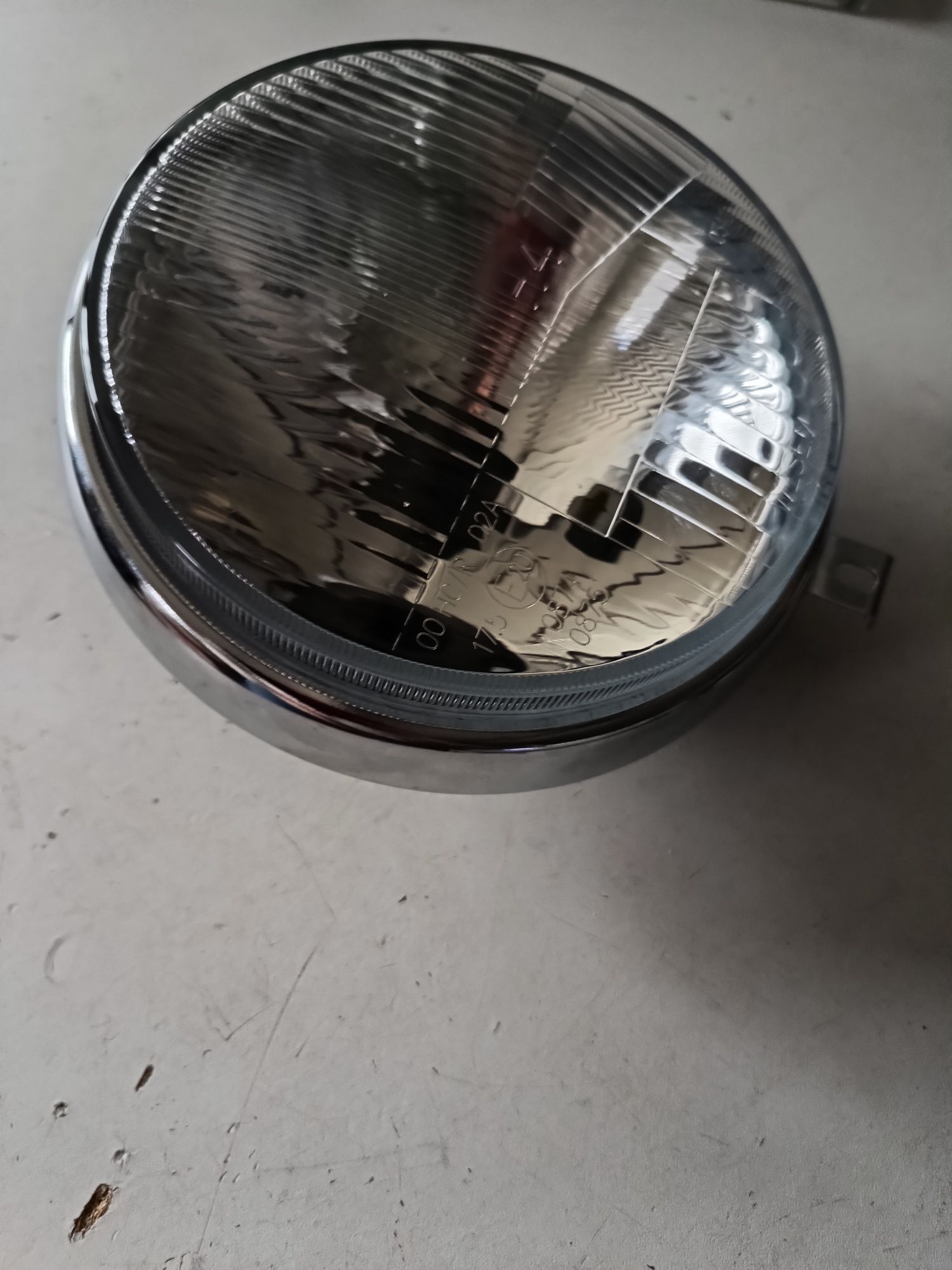 Element optyczny lampa przód szkło ramka odblask MZ ETZ 150 - 250 251