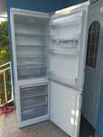 Frigorífico duplo com arca da marca Beko