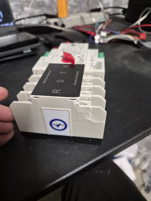 Авр, avr, 2p, 4p 100a, автомат ввода резерва(інвертор, генератор)