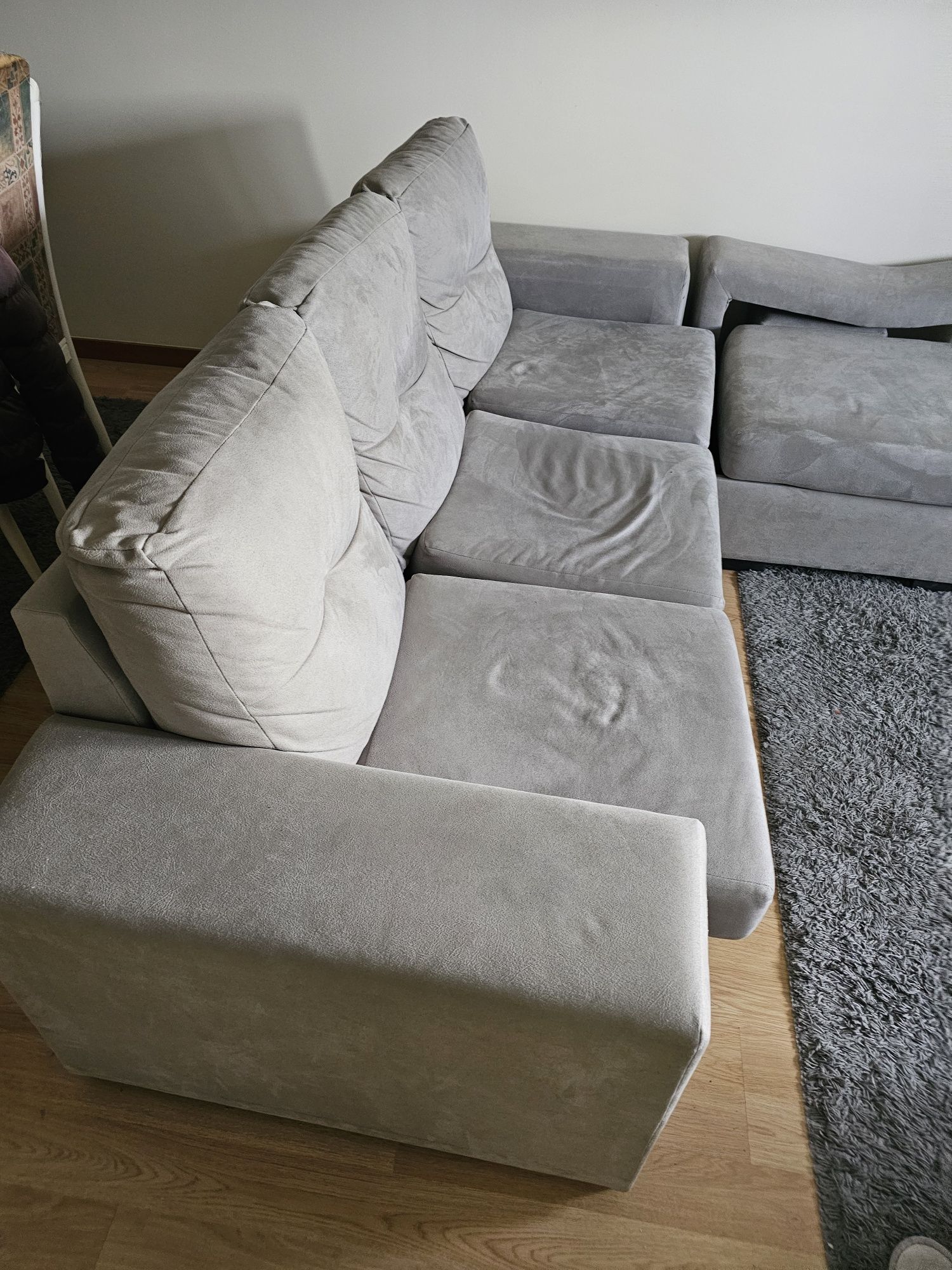 Sofa 3 lugares em bom estado