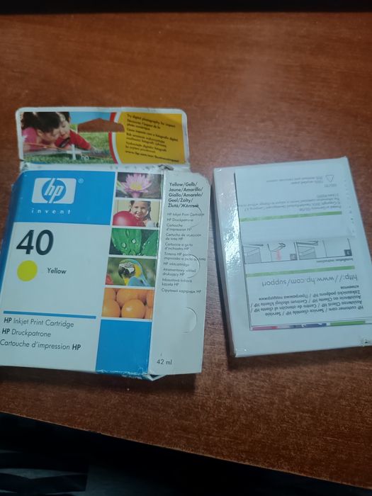 Картридж с краской на цветной принтер