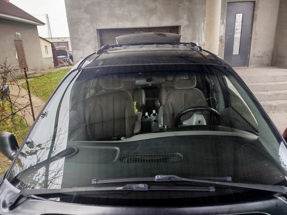 Продам Додж рам Ван 3.3 газ бензин