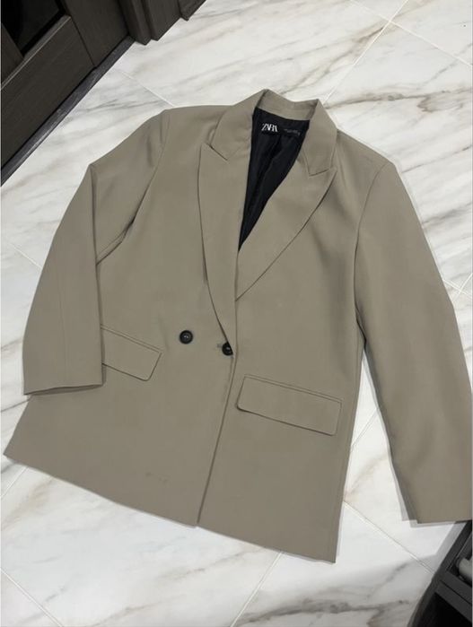 Піджак zara темний беж