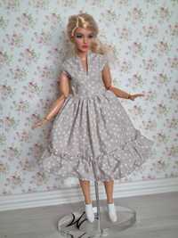 Sukienka dla lalki Barbie