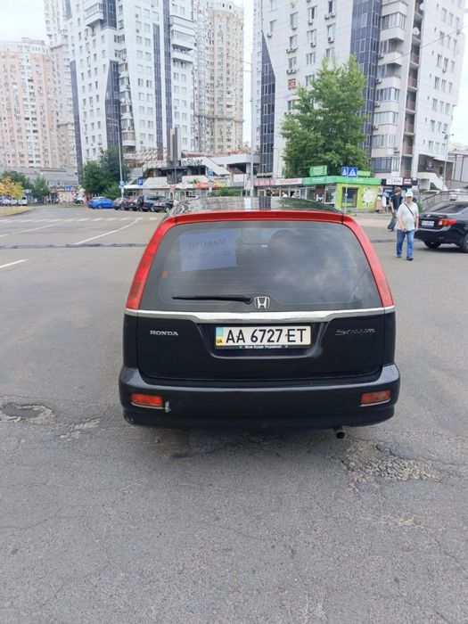 Honda stream универсал