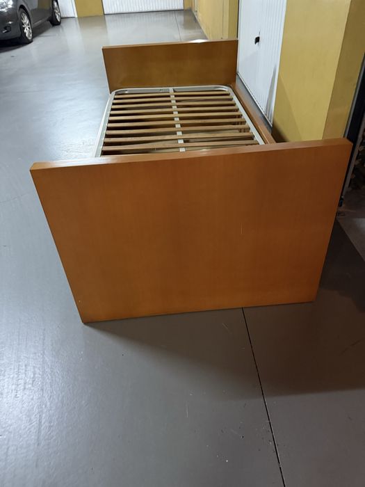 Cama individual, 190x120 cor cerejeira c/ gavetão, estrado e colchão