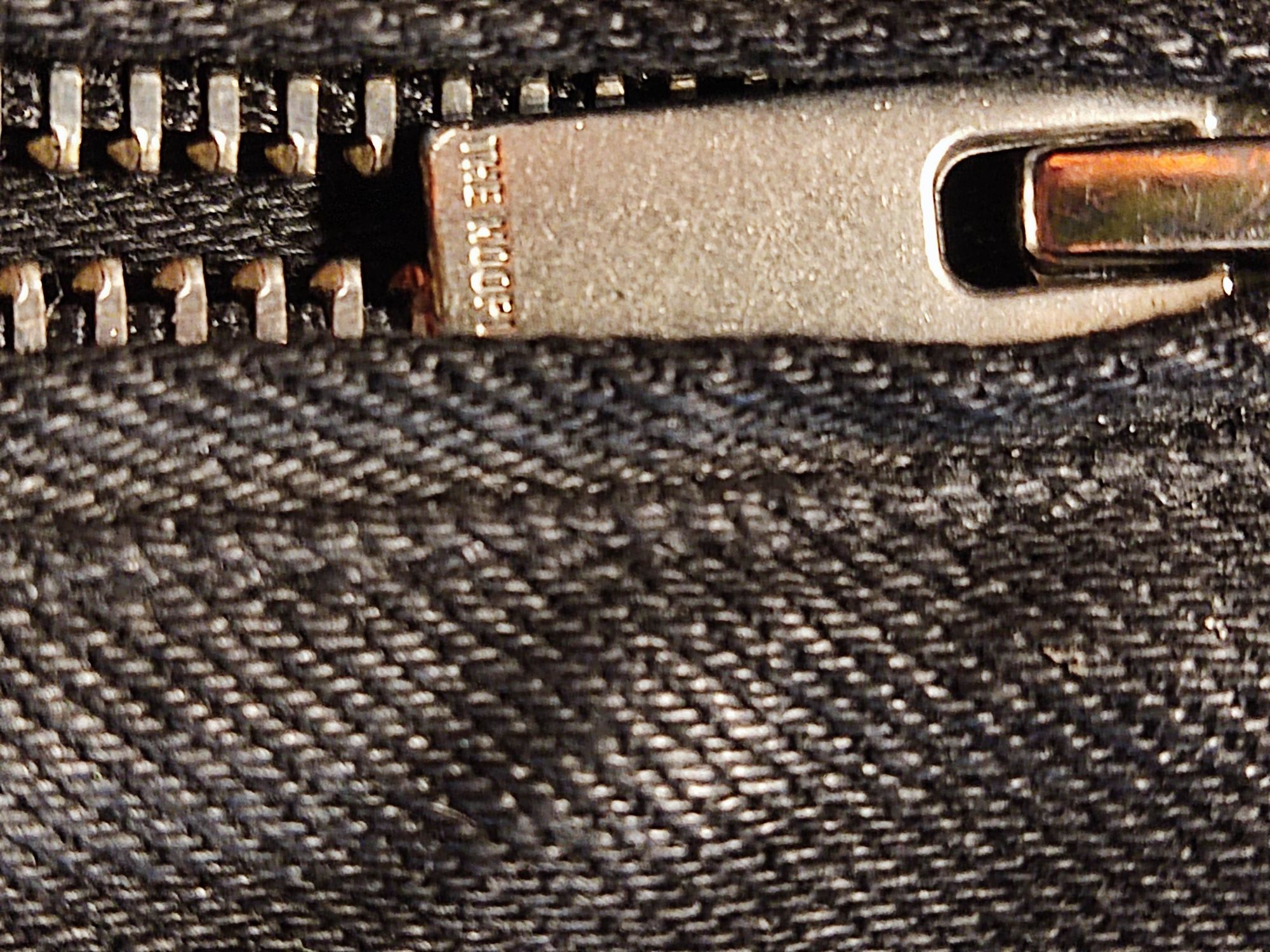 Kultowa ramoneska The Kooples jeans