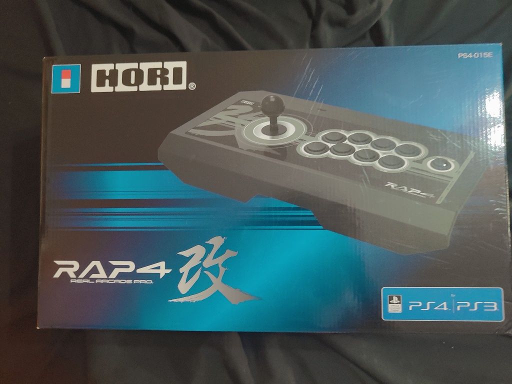 Hori real arcade pro 4
