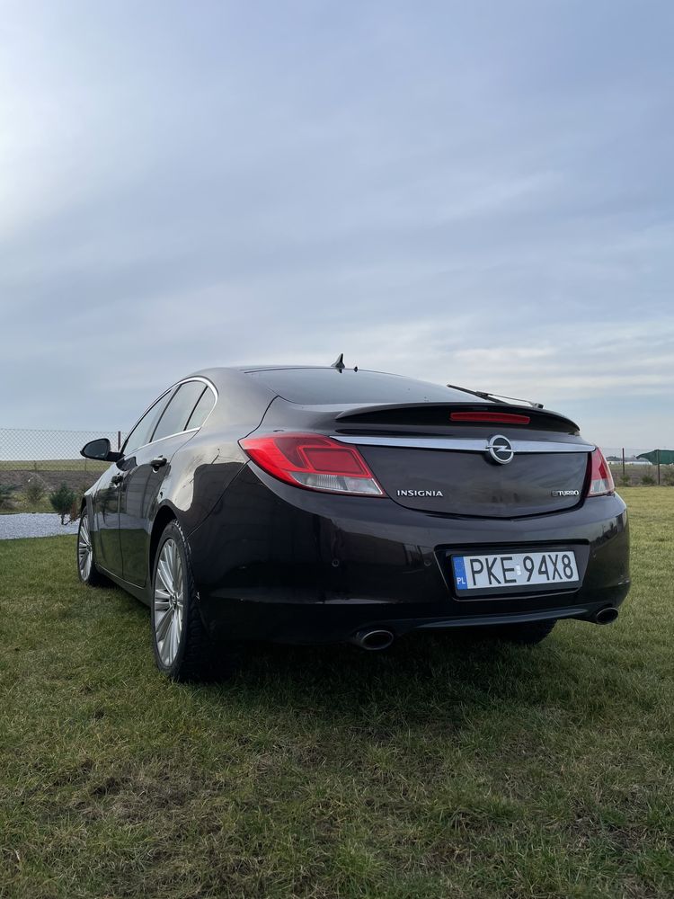 Opel Insignia 2.0 biturbo skóra navigacja 196KM