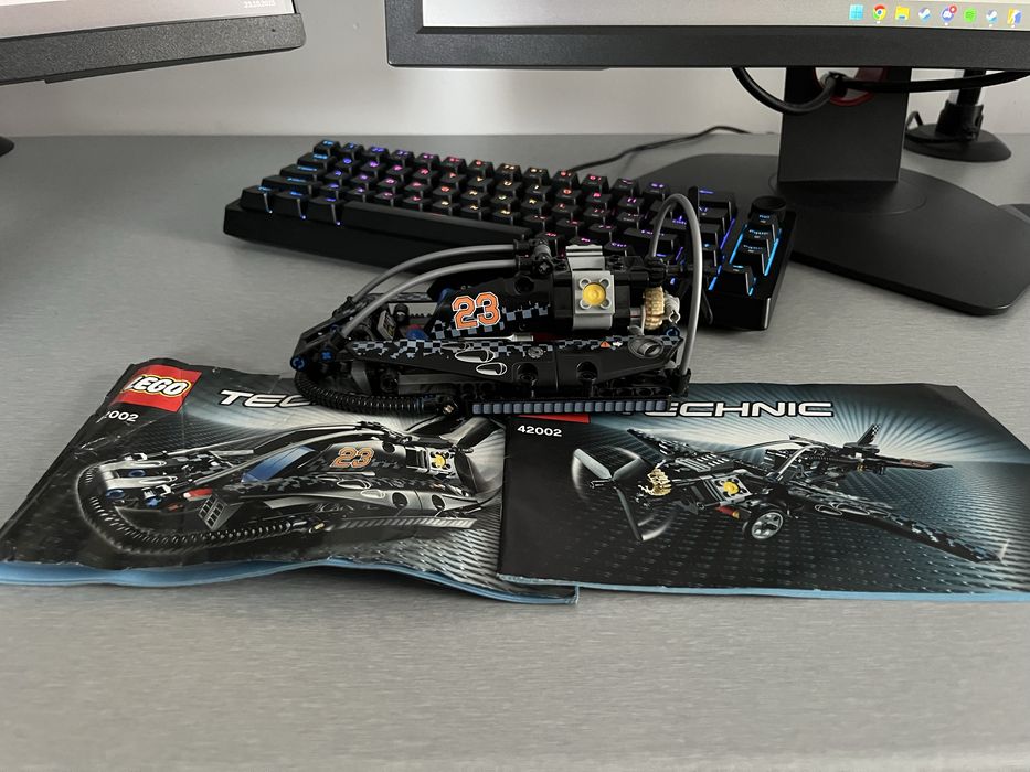 Lego Technic 42002 Poduszkowiec