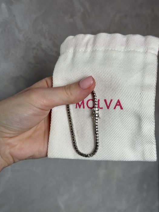 Елегантний тенісний браслет від укр. бренду Molva