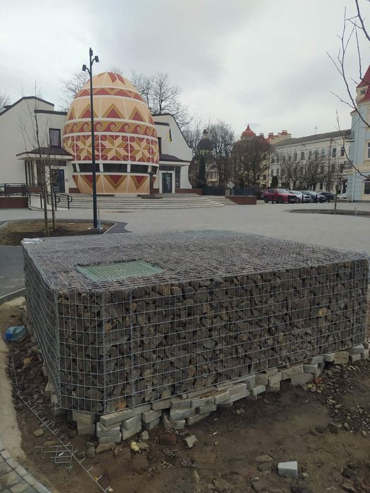 Сучасні огорожі з габіону