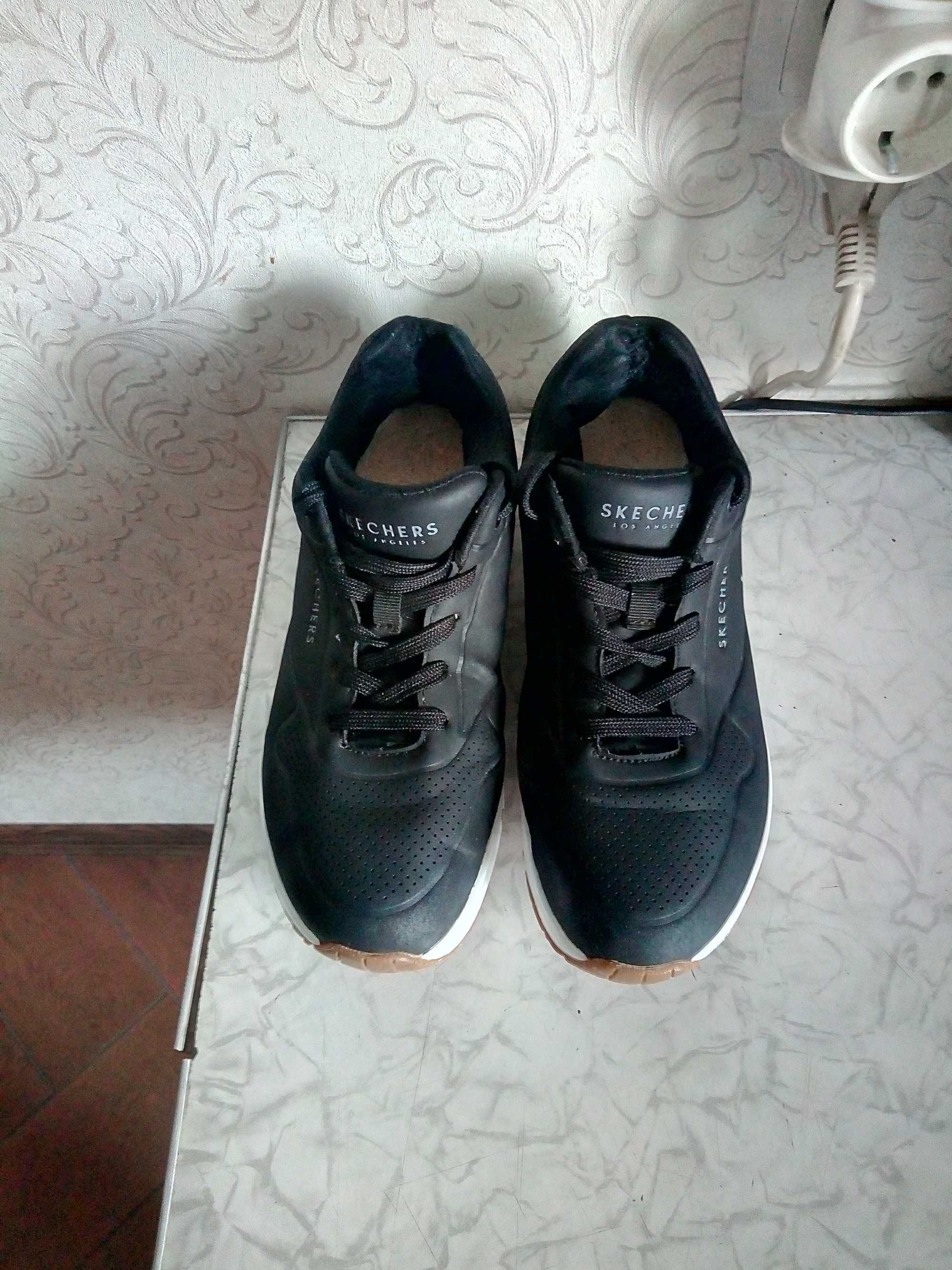 Продам кросівки Skechers los angeles original