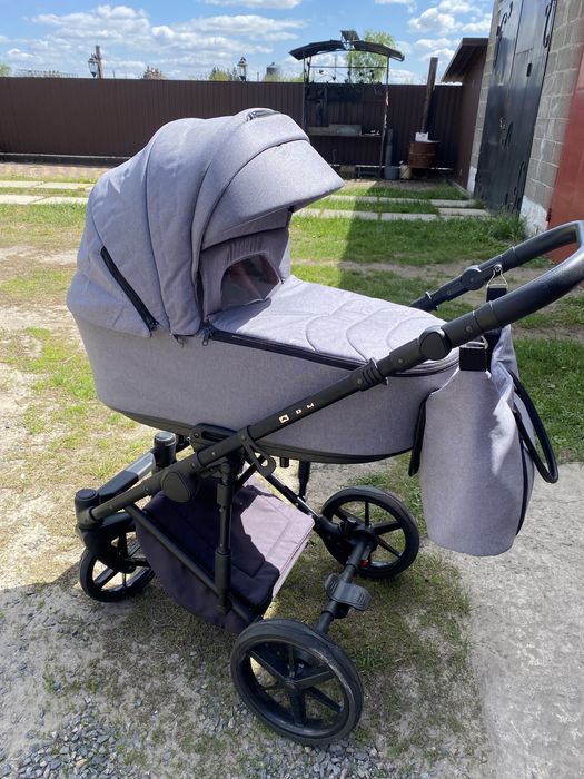 Коляска 2 в 1 Adamex Porto Light в повній комплектації