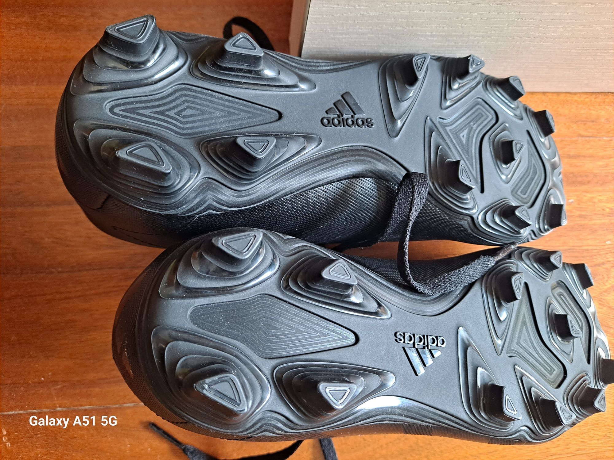 Chuteiras Adidas
