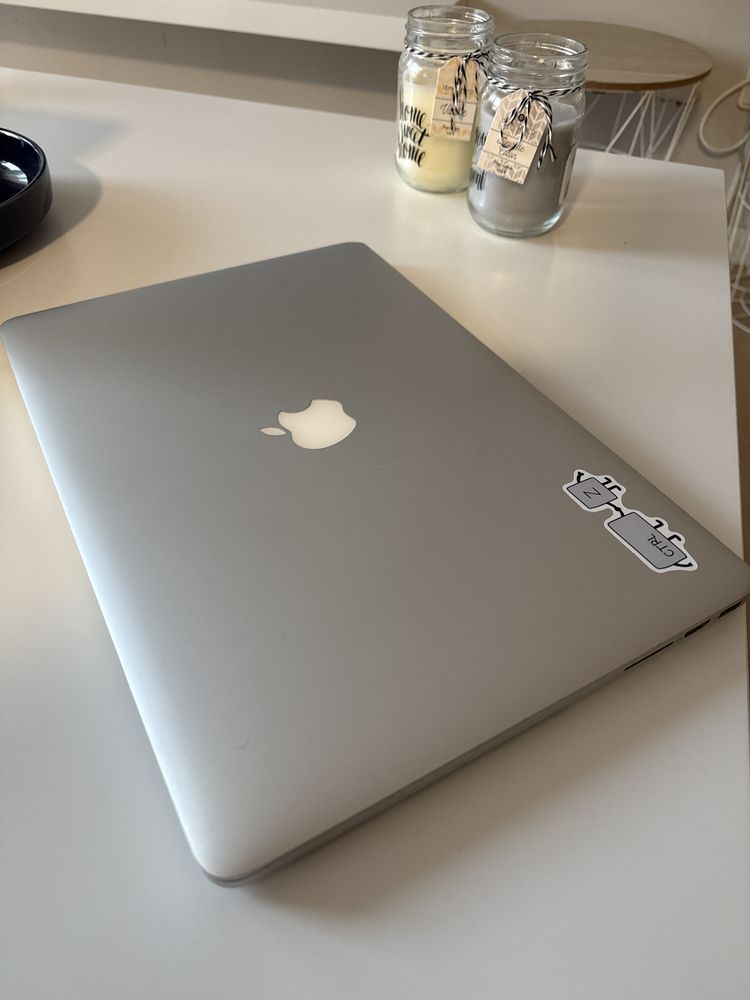 Macbook pro 15 polegadas 2012 retina 256g. 16gb