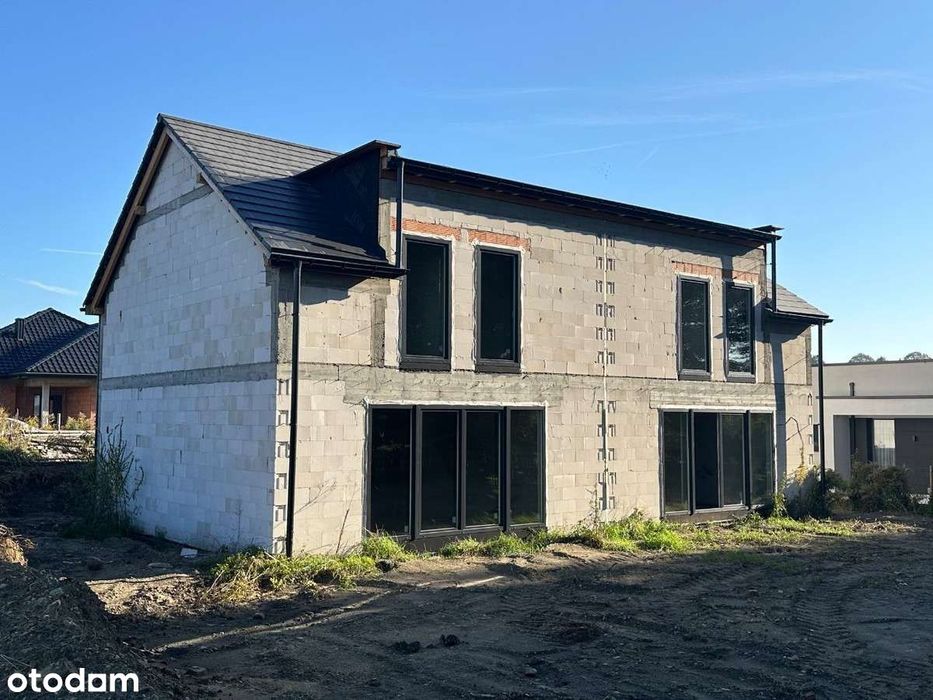 Nowoczesny dom w zabudowie bliźniaczej - 105m2 - działka 401m2