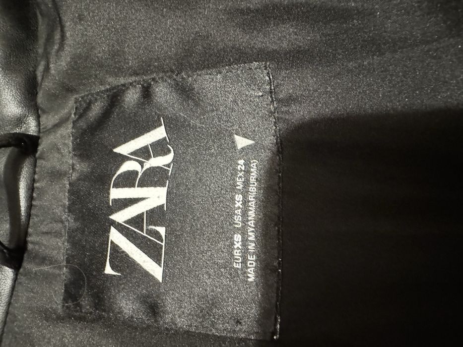 Жилетка Zara зара кожаная жилетка