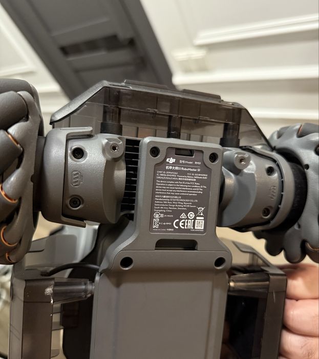 DJI RoboMaster S1 Навчальний Керований робот