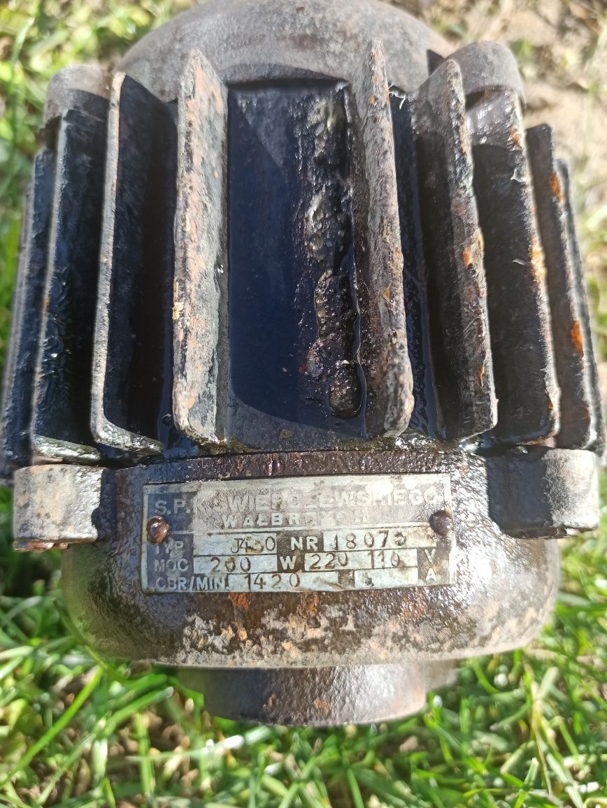 Silnik jednofazowy 200 W 1420 obr na min
