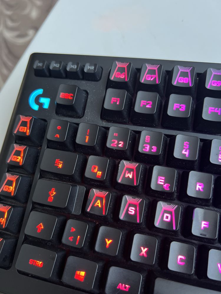Ігрова клавіатура Logitech G910 Orion Spectrum (RGB, механічна)