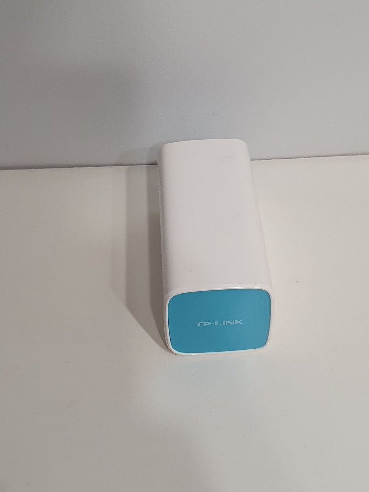 Powerbank TP-Link 10400 mAh z latarką 2A USB