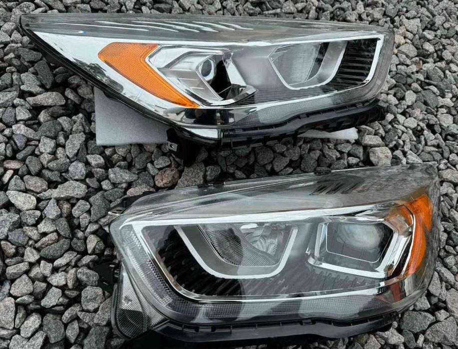 Ford escape kuga USA фара фары 2017 2018 2019