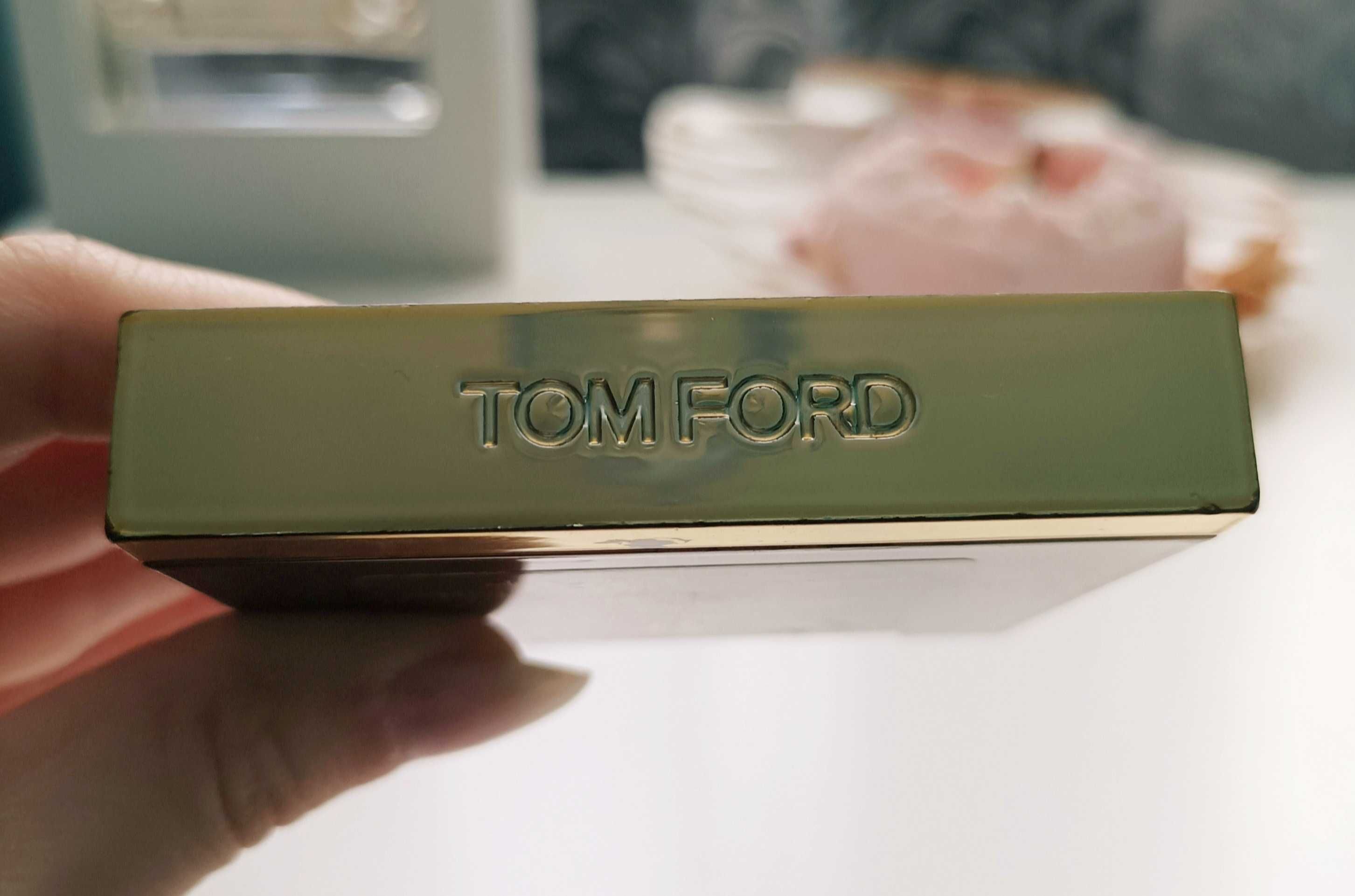 Tom Ford róż do policzków i cień do powiek 2w1