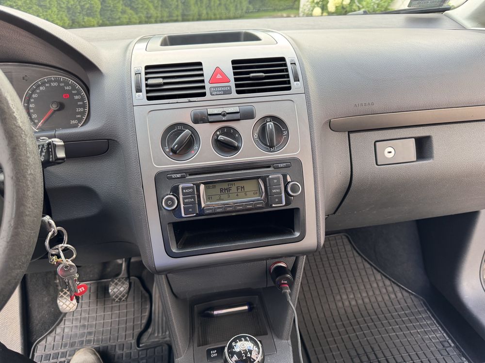Volkswagen Touran 1.9 tdi 105 km 2008
