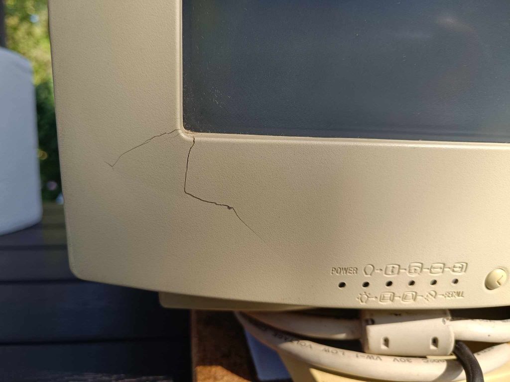 Monitor kineskopów Vobis DL-1455M 1997r