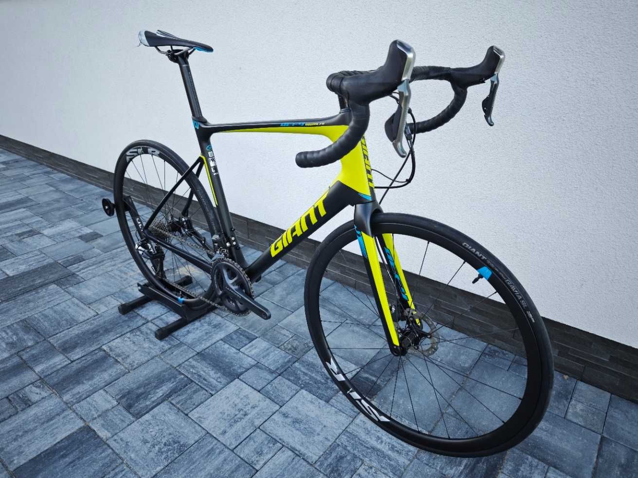 Giant Defy Advanced Pro 0 Shimano Ultegra Di2 Karbon koła "L"