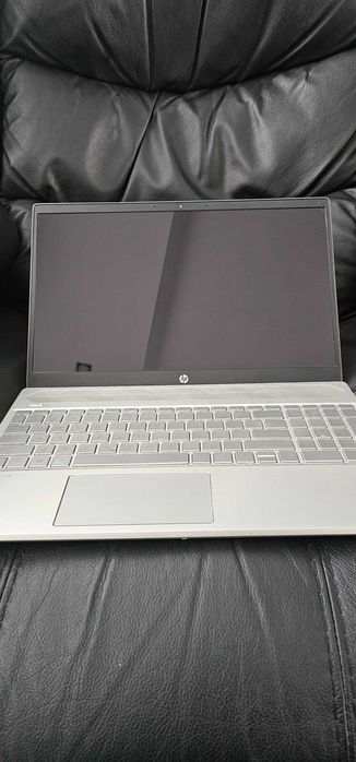 HP Pavilion 15 i5-1035G1/12GB/512/Win10