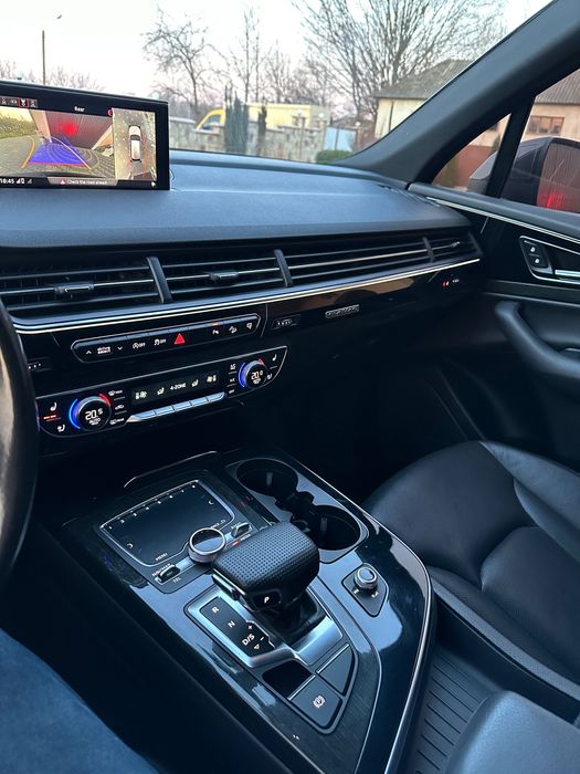 AUDI Q7 4m 2017р