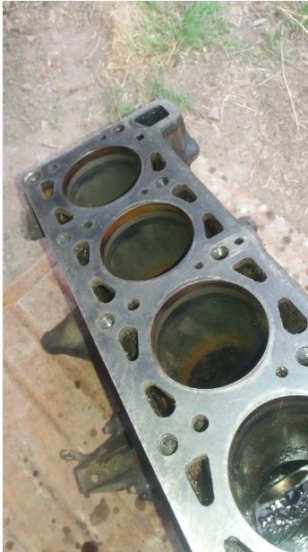 Блок цилиндров ВАЗ 21011 - 2103 - 2107