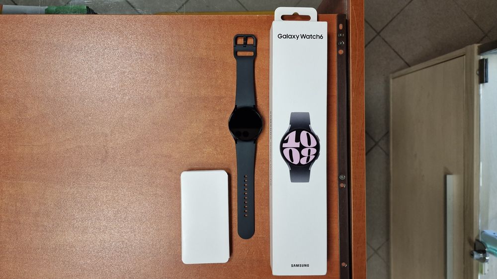 Samsung Galaxy Watch 6 40mm grafitowy, jak nowy