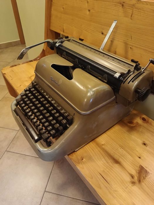 Nowa cena Maszyna do pisania