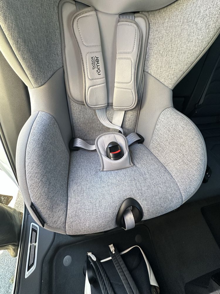 Автокрісло дитяче Britax Römer TRIFIX2 i-SIZE