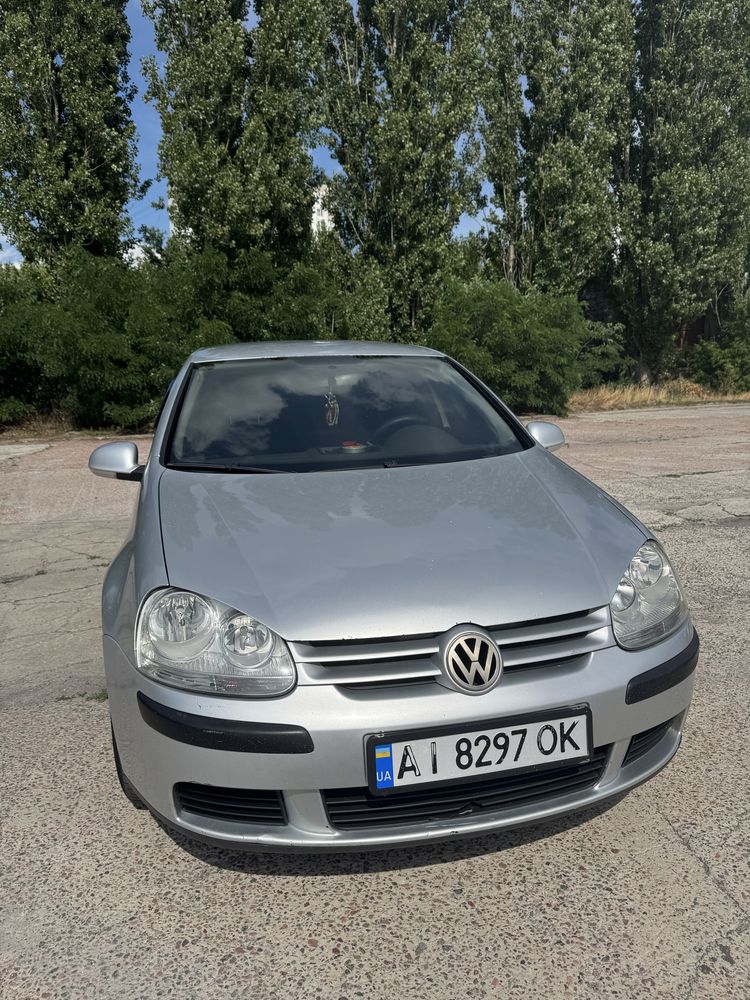 Voskswagen golf 5 в гарному технічному стані